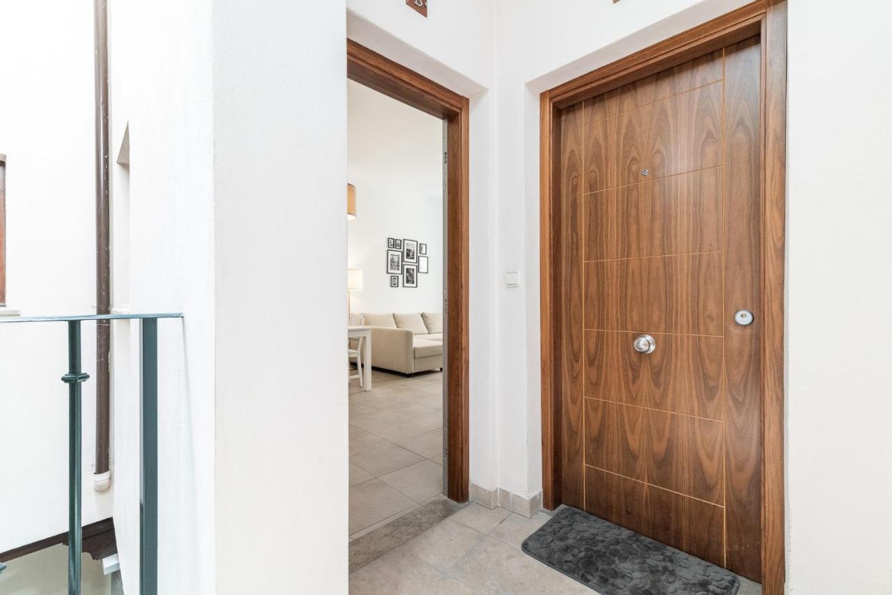 Moderno Apartamento Centro De Granada 2 ภายนอก รูปภาพ
