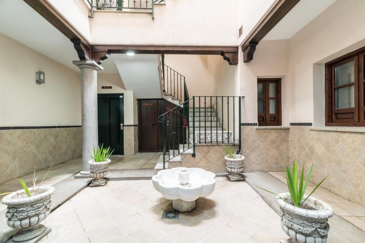 Moderno Apartamento Centro De Granada 2 ภายนอก รูปภาพ
